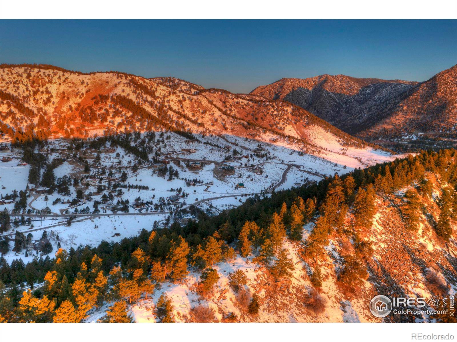 9352 Eastridge RD, Golden, CO 80403