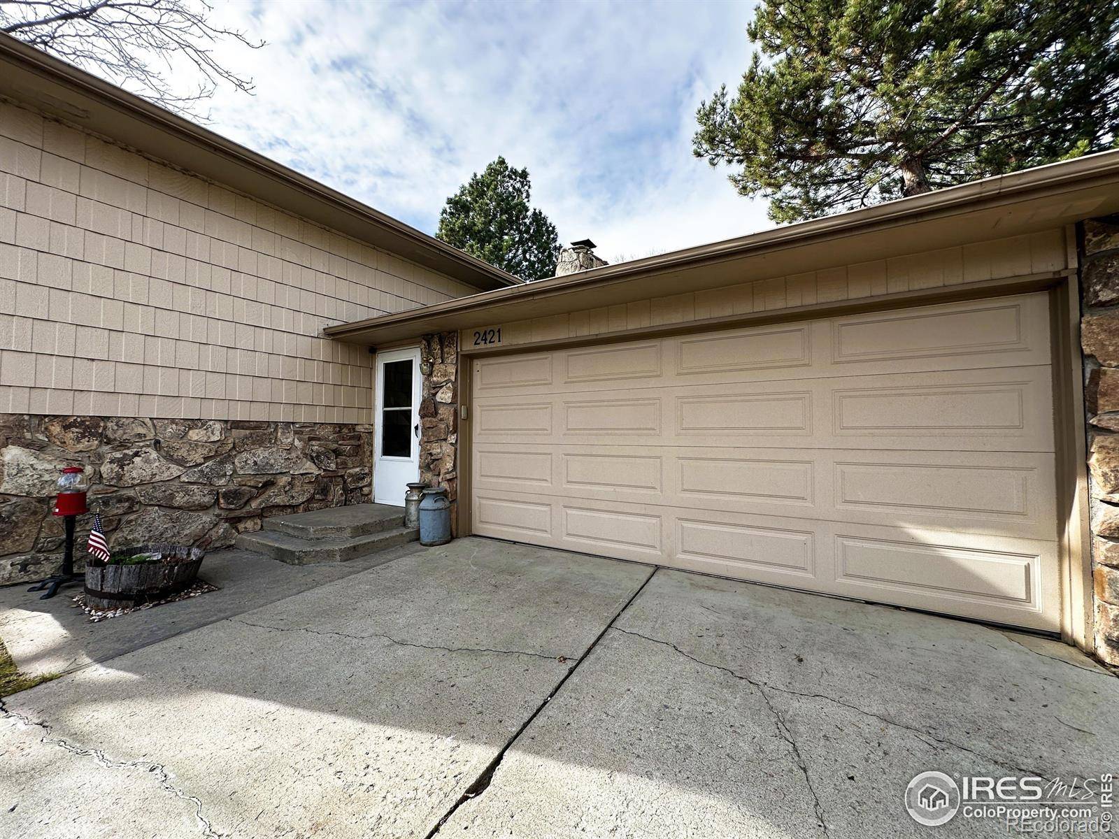 2421 Oleander CT, Loveland, CO 80538