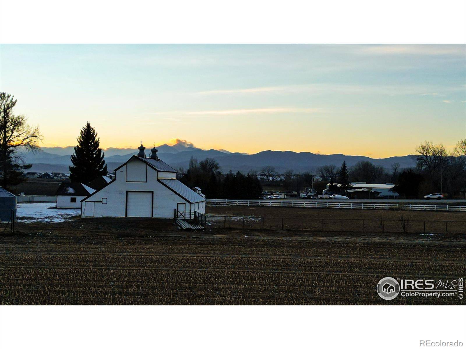 106 Sunset CT, Loveland, CO 80537