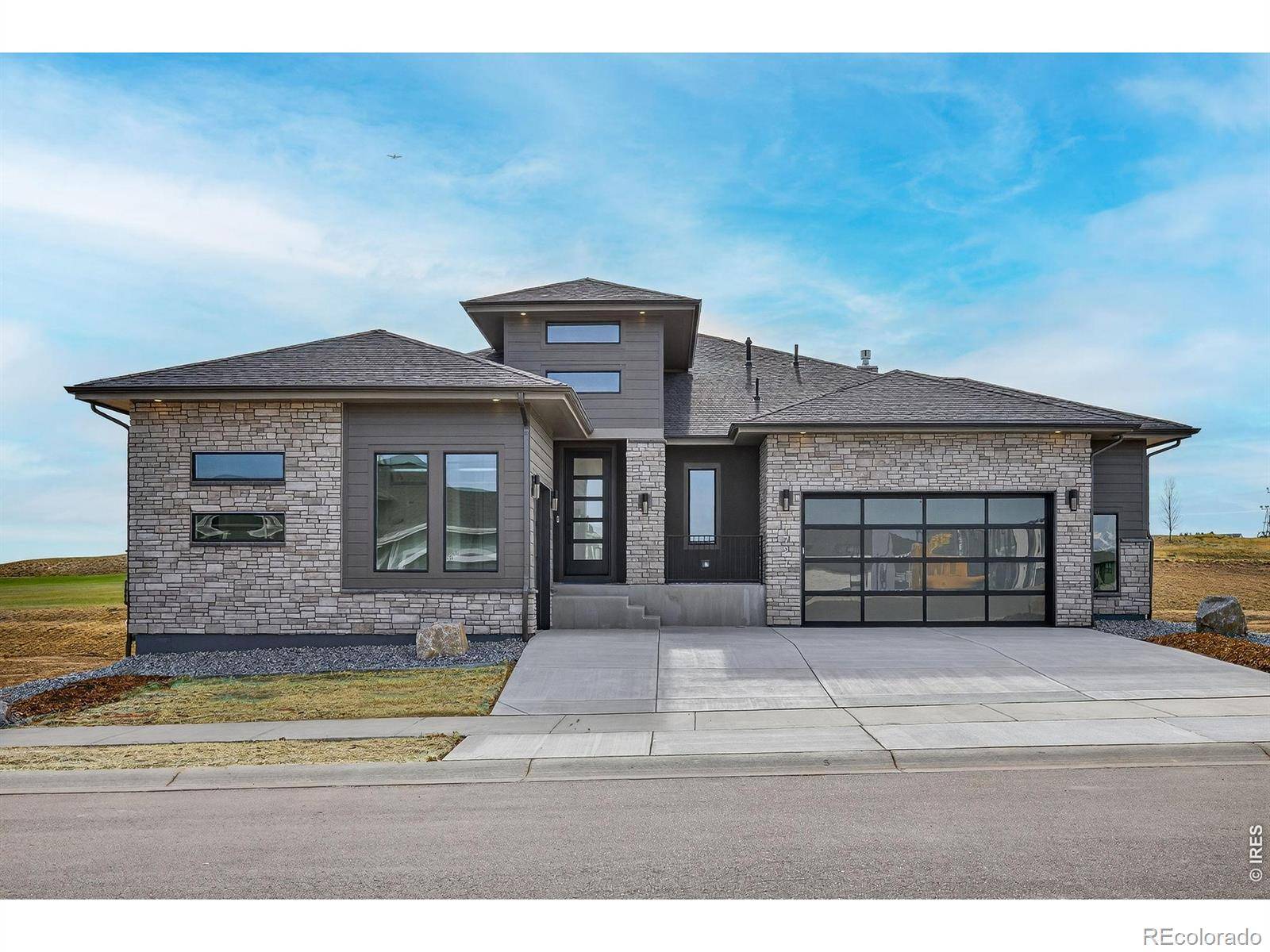 1727 Abundance DR, Windsor, CO 80550