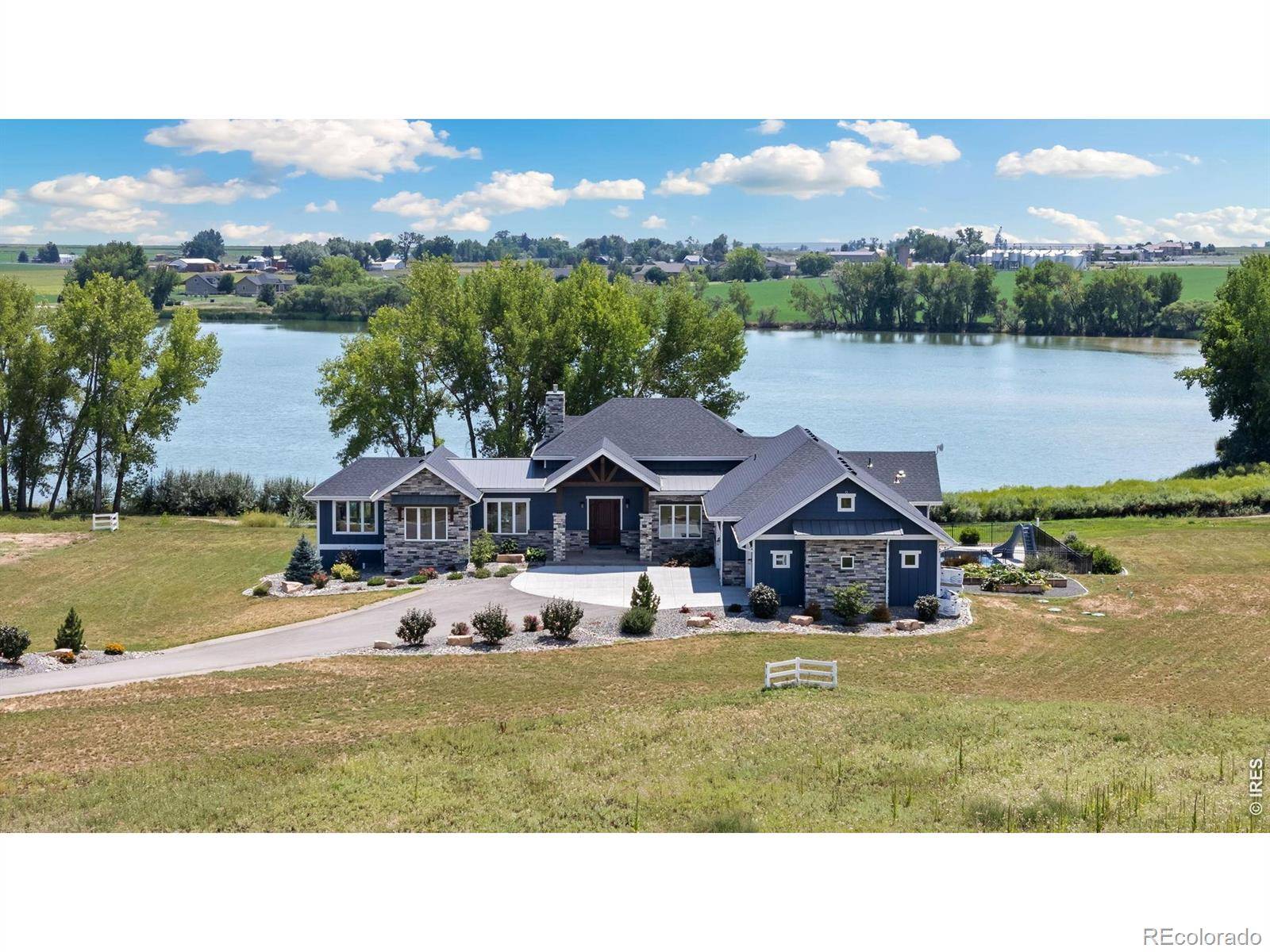 3324 Fox Crossing PL, Loveland, CO 80537