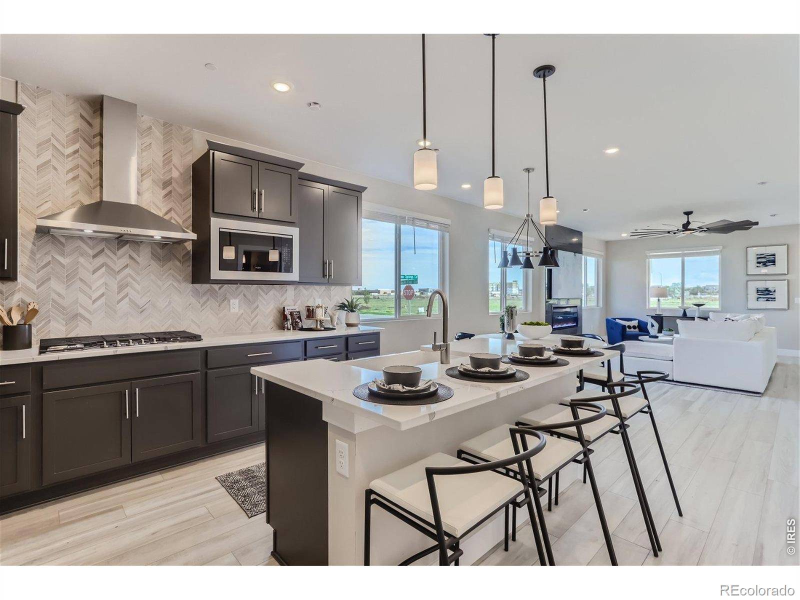 2850 Bear Springs CIR, Longmont, CO 80503
