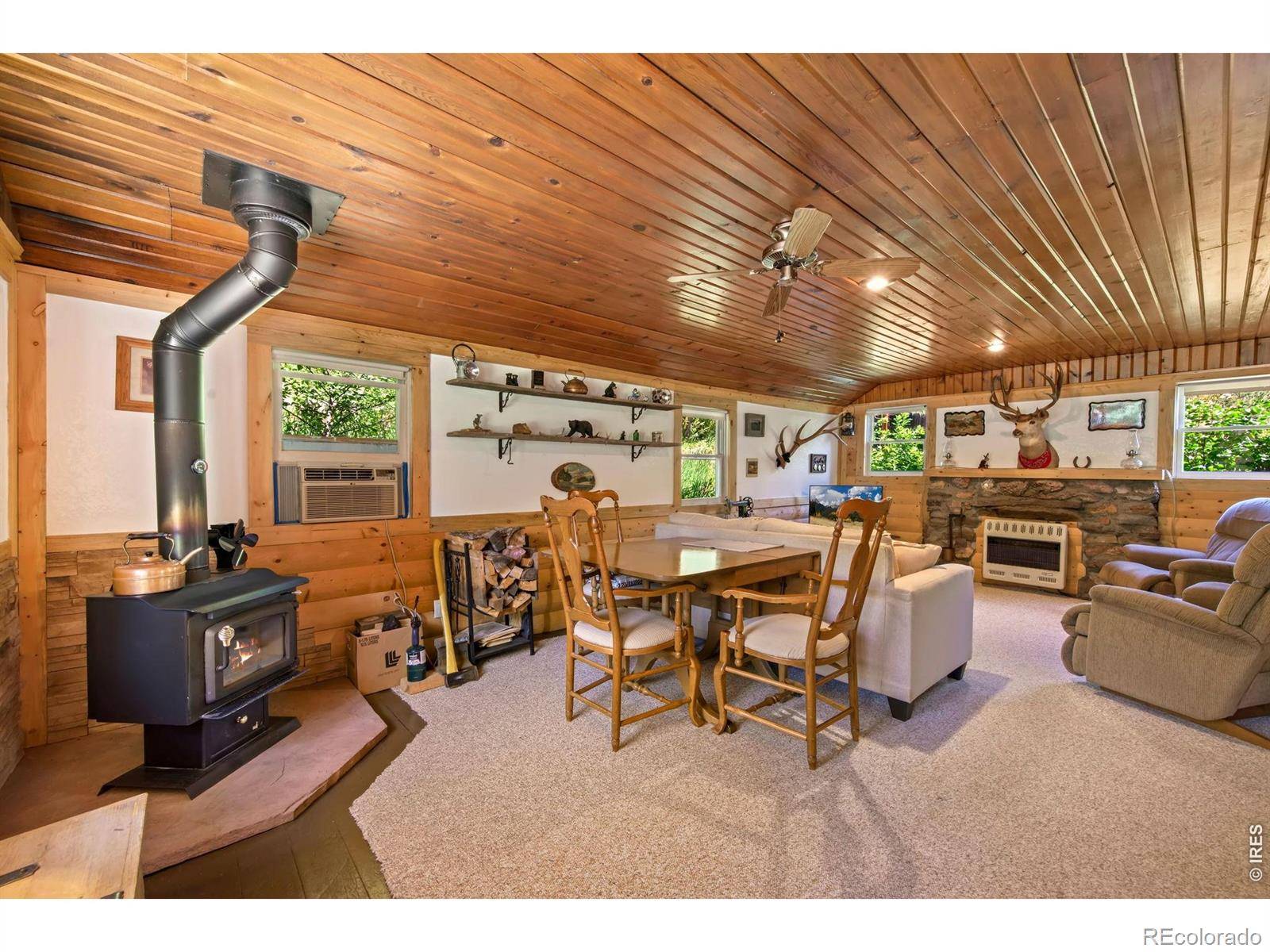 47 Falls Creek DR, Bellvue, CO 80512