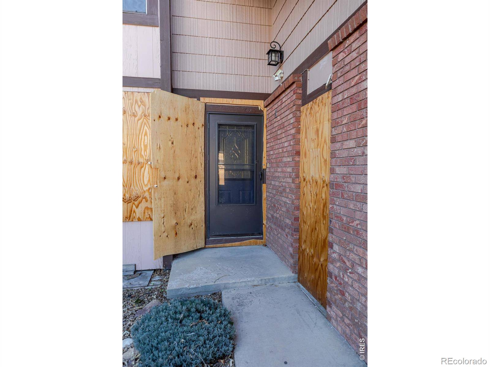 1345 Dogwood LN, Longmont, CO 80501