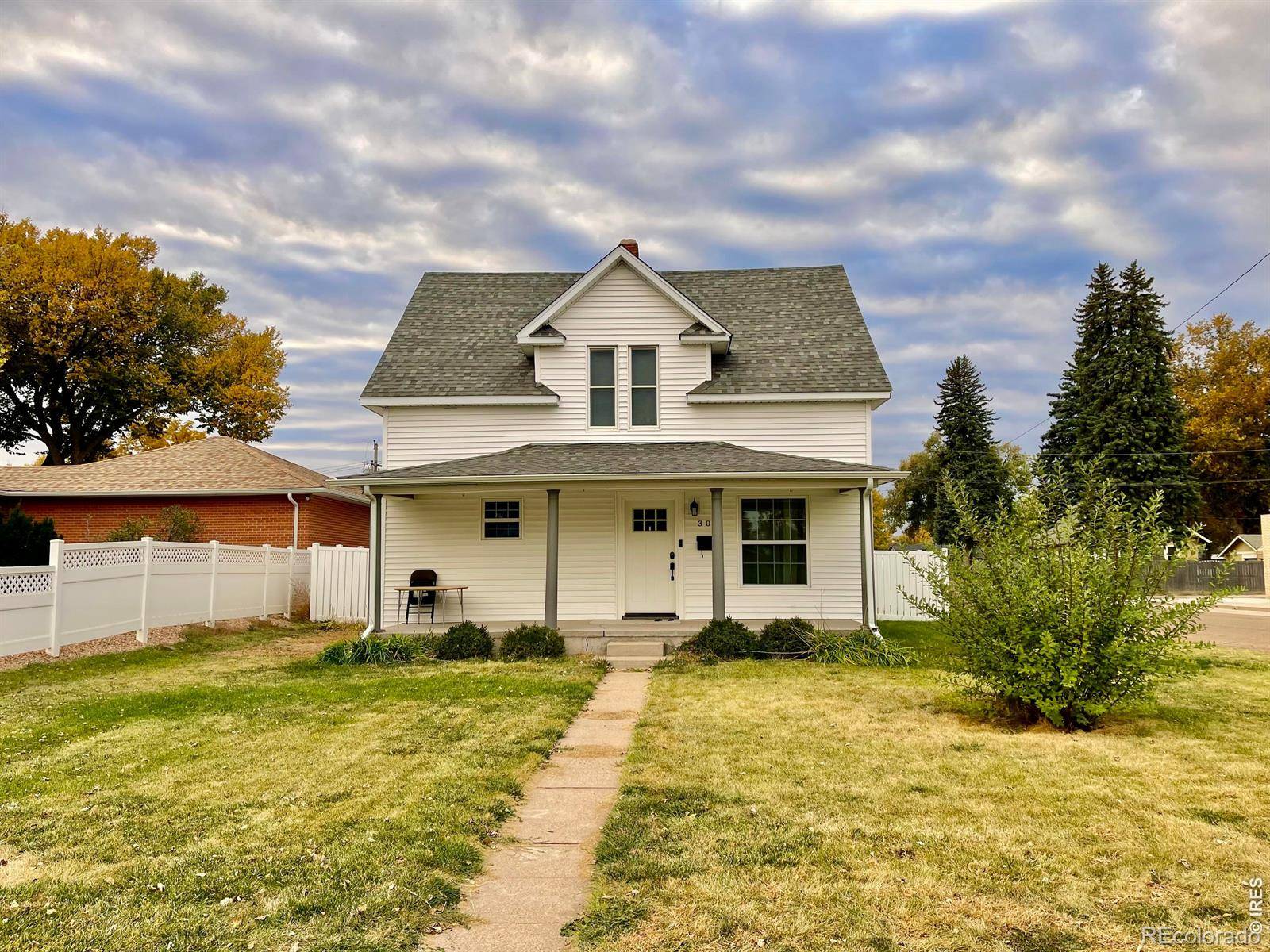 304 S High School AVE, Holyoke, CO 80734