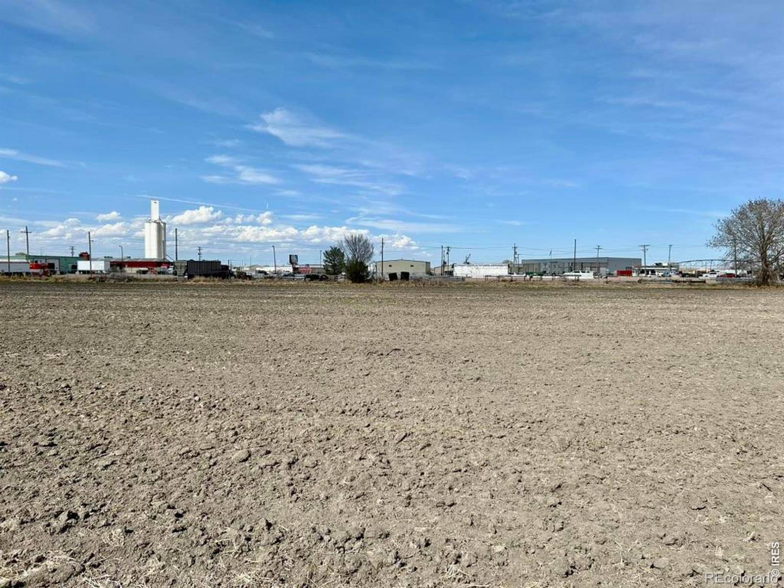 321 Jacks LN, Sterling, CO 80751