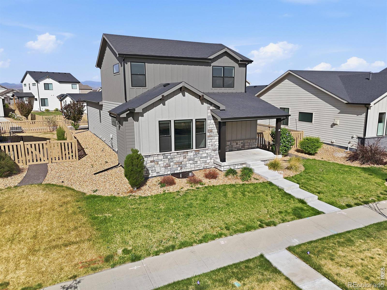 5197 School House DR, Timnath, CO 80547