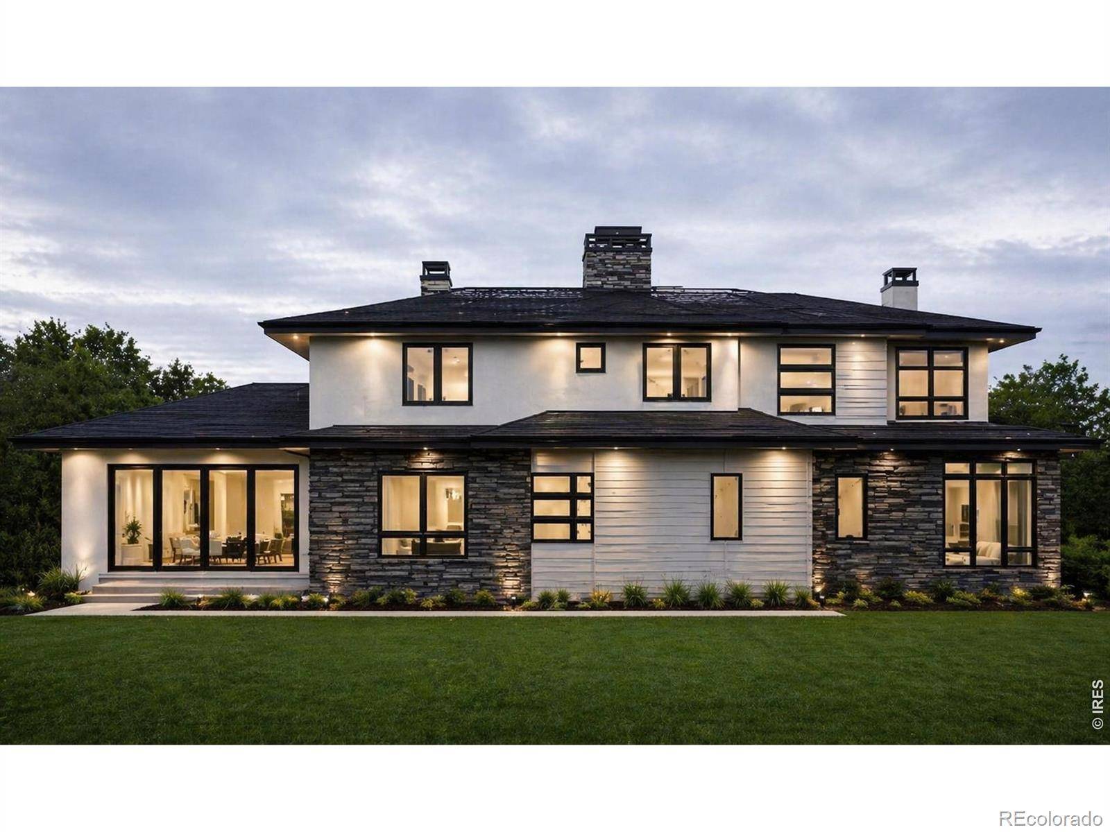 9715 Meadow Ridge LN, Longmont, CO 80504