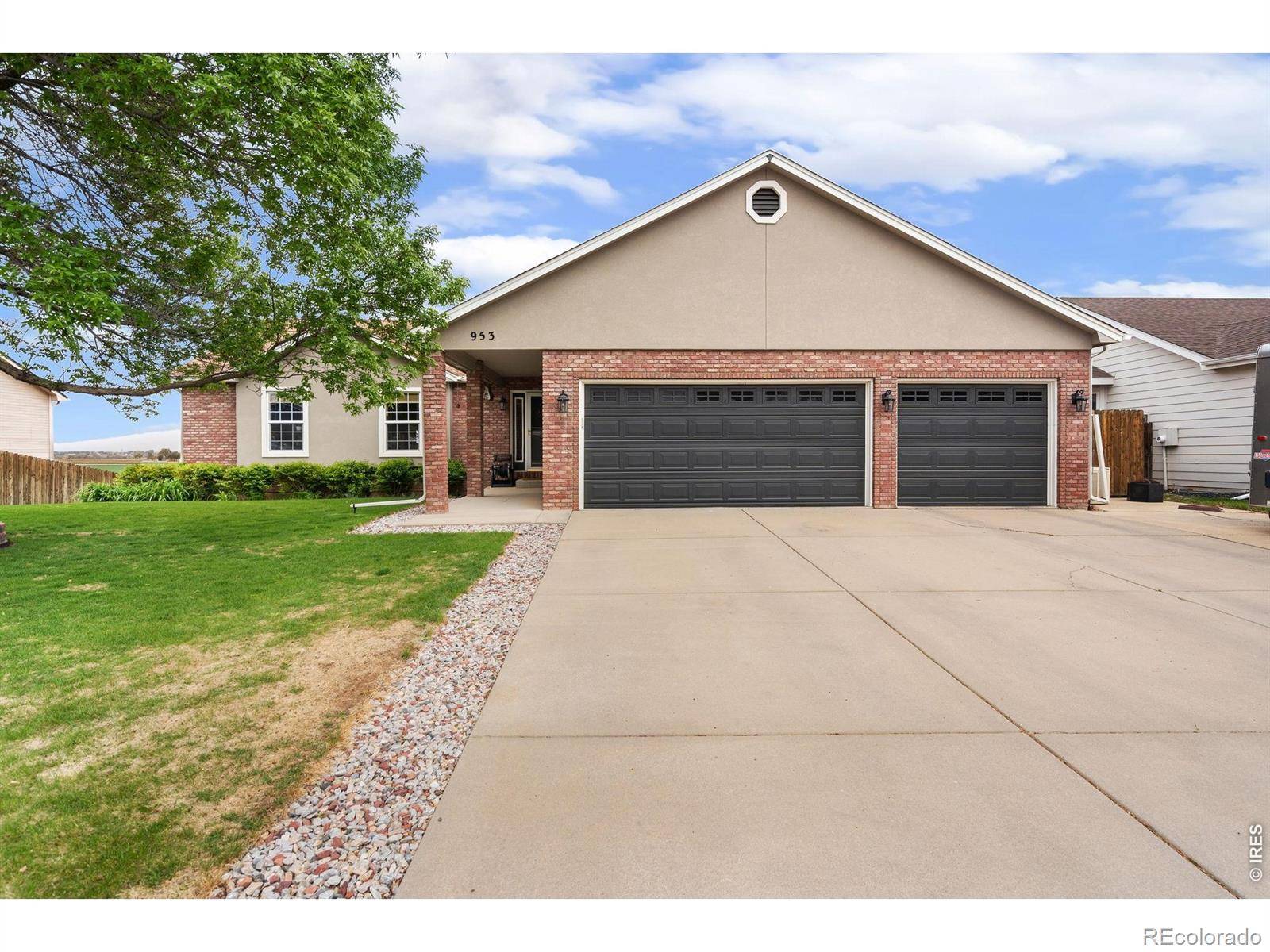 953 N Greeley AVE, Johnstown, CO 80534