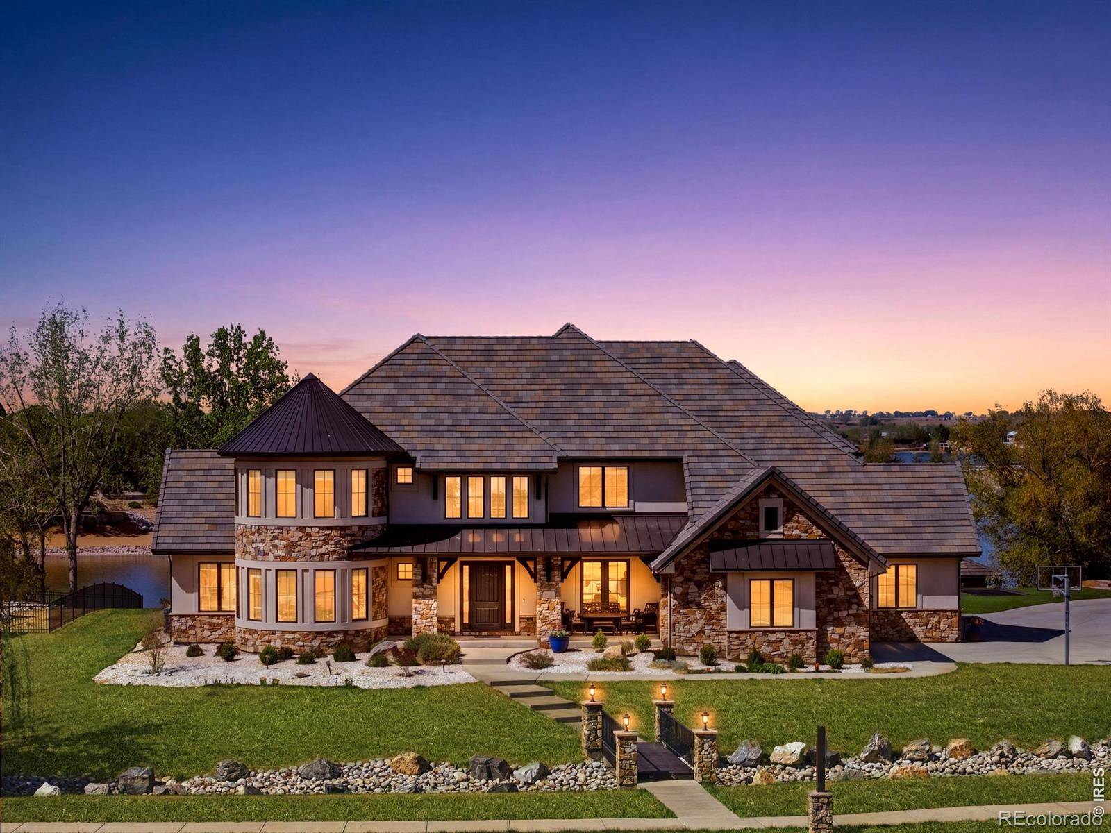 9837 Shoreline DR, Longmont, CO 80504