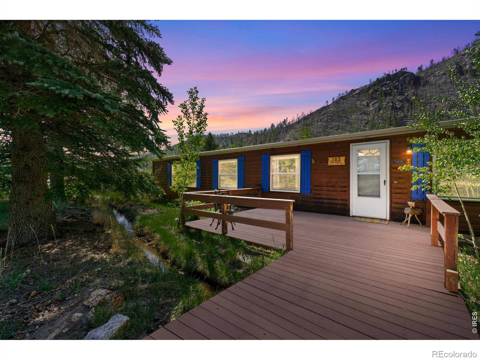 185 Meadow LN, Bellvue, CO 80512