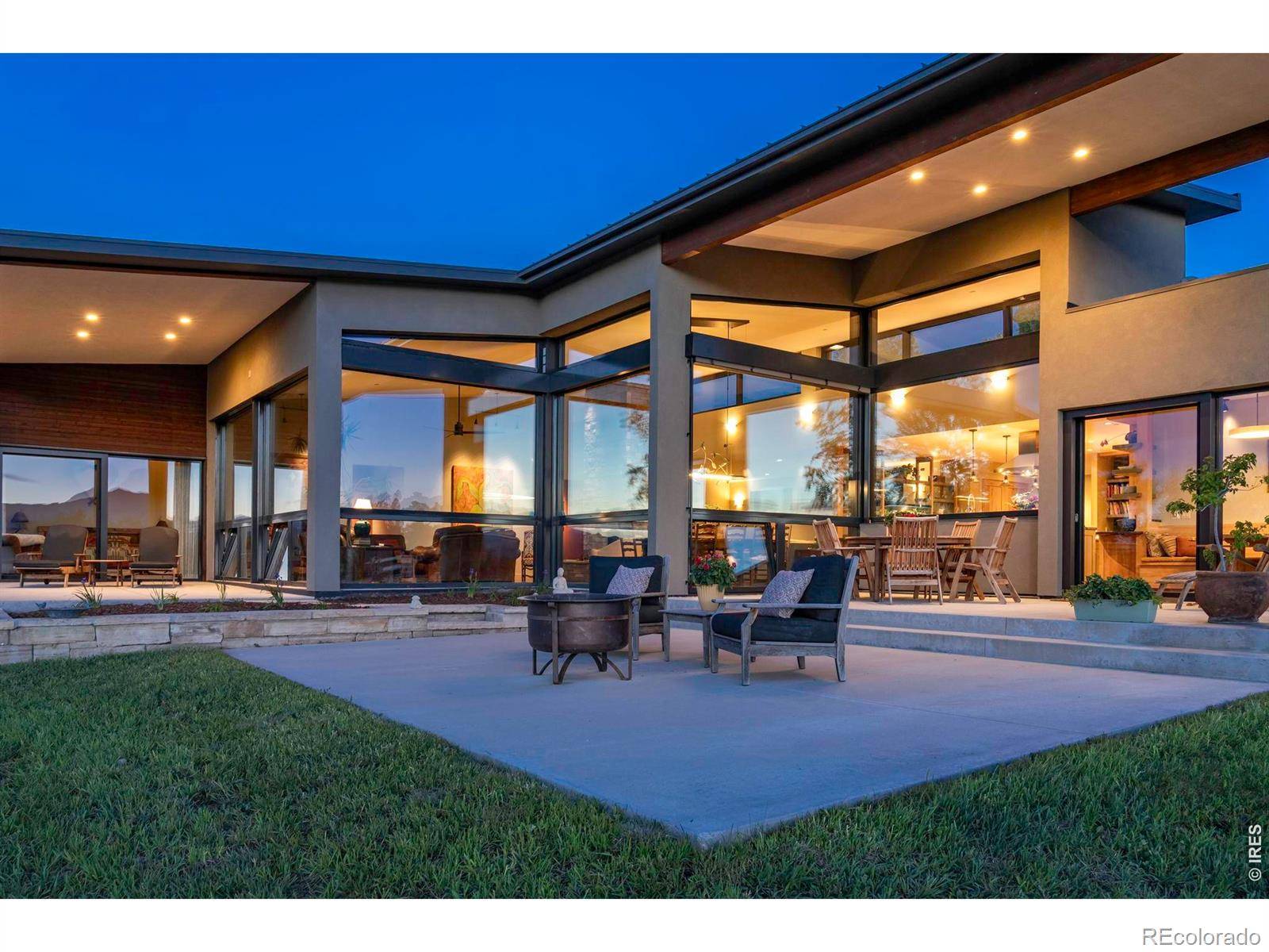 8707 Elgin DR, Lafayette, CO 80026