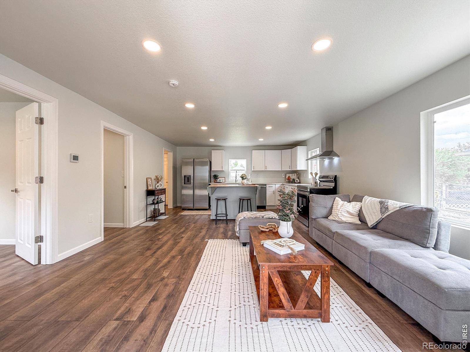 12 Marshall PL, Longmont, CO 80504