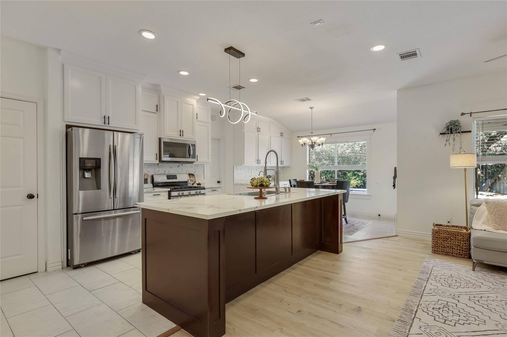 3228 Arroyo Bluff LN, Round Rock, TX 78681