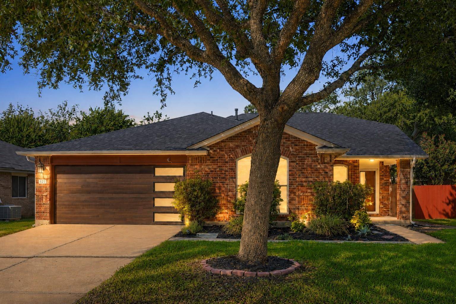 3228 Arroyo Bluff LN, Round Rock, TX 78681