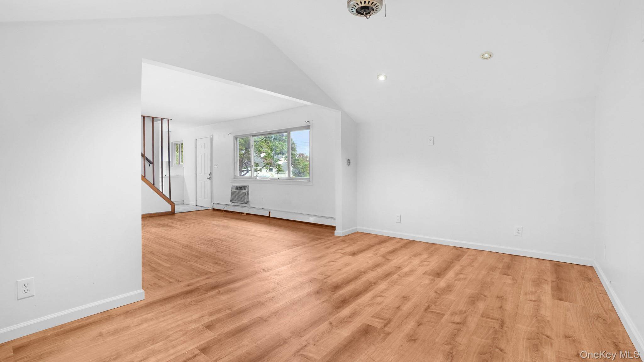 465 Clift ST, Central Islip, NY 11722