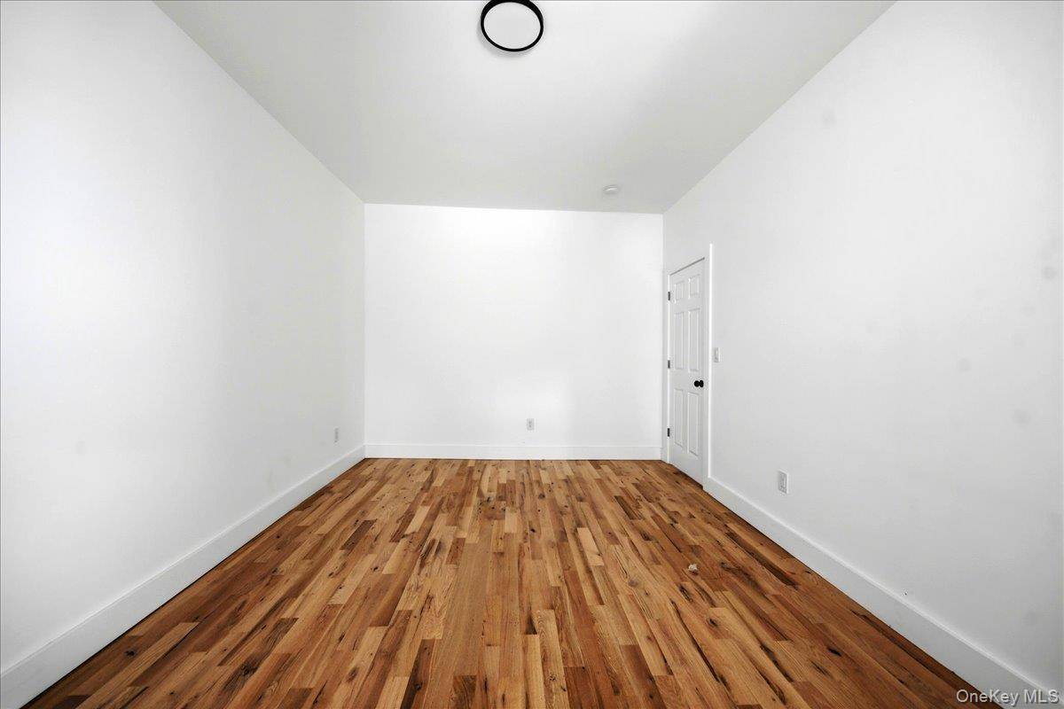 35 Lawrence ST #1, Yonkers, NY 10705