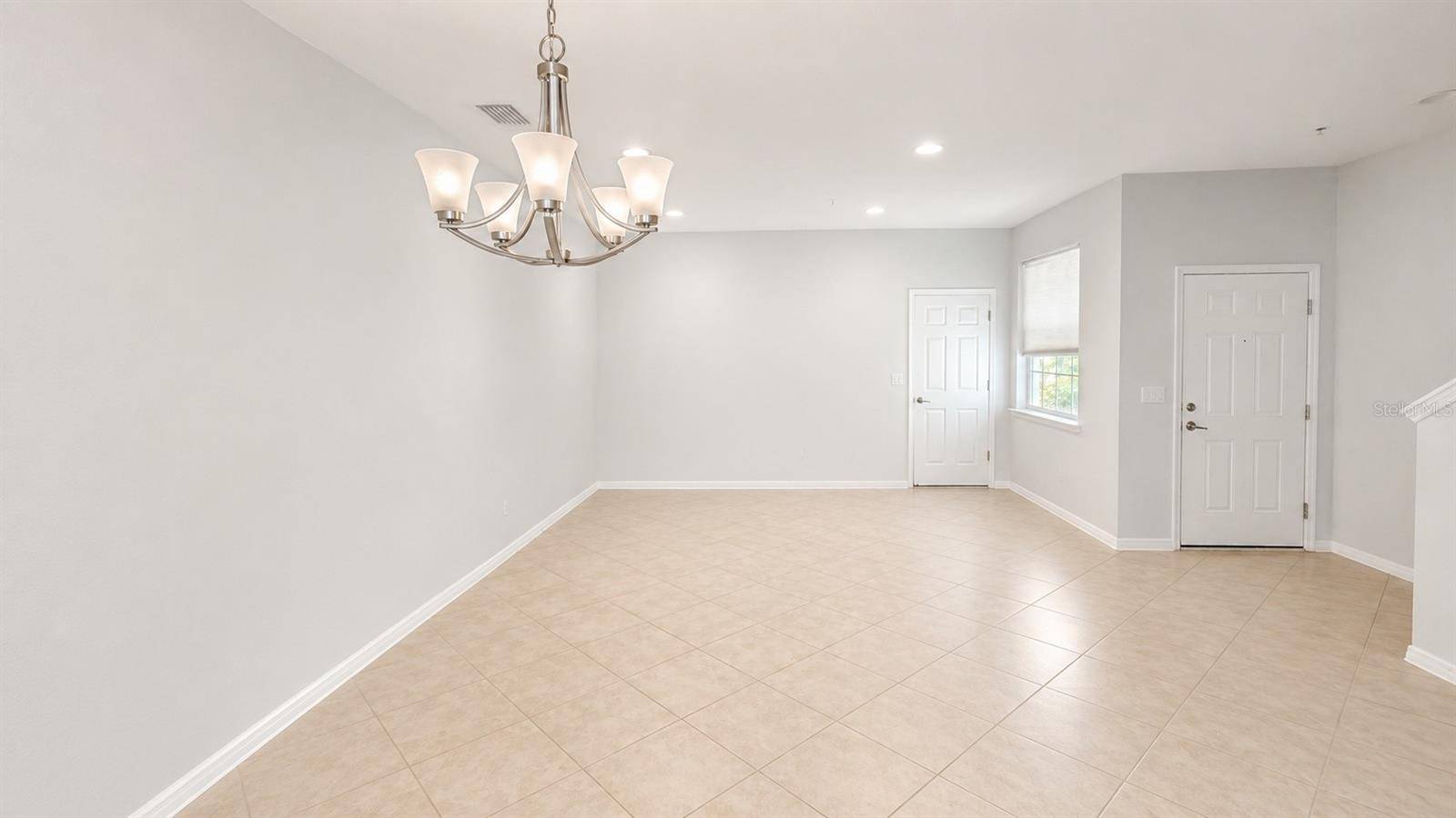 7915 MOONSTONE DR #26-105, Sarasota, FL 34233