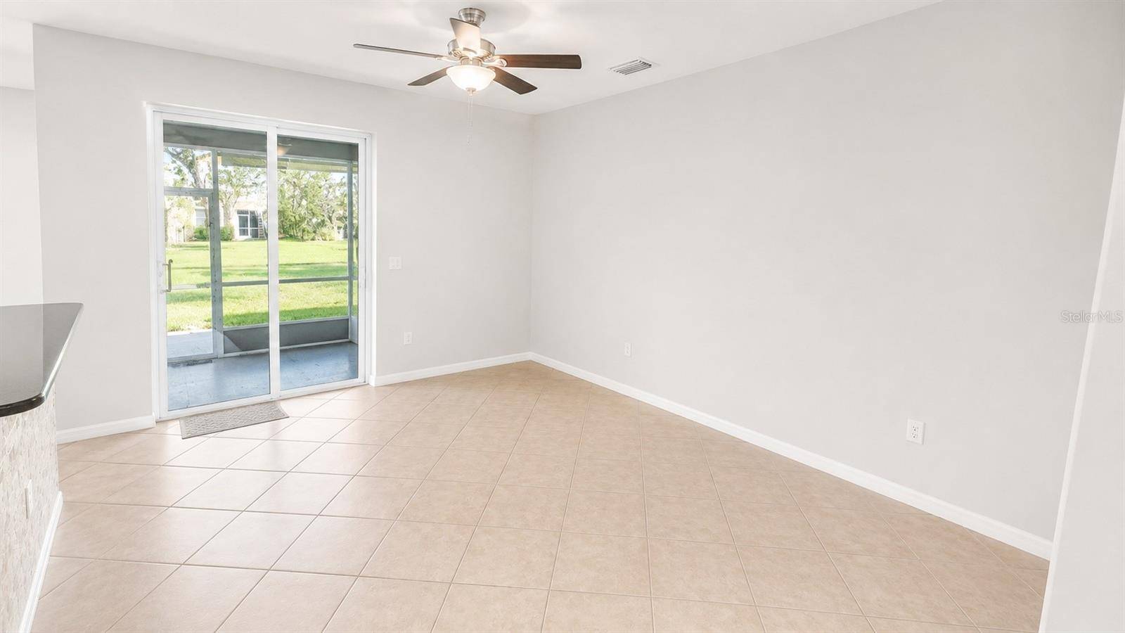7915 MOONSTONE DR #26-105, Sarasota, FL 34233