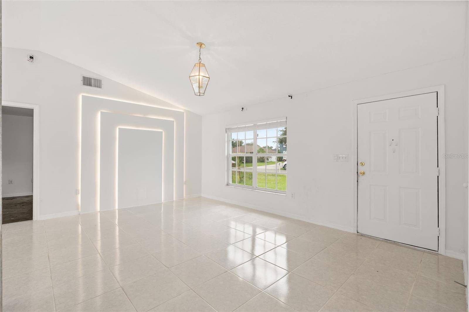 605 TAMARIN LN, Kissimmee, FL 34759