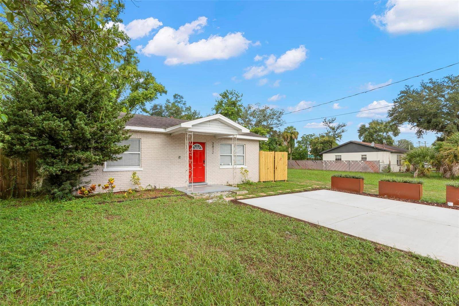 3812 N 54TH ST, Tampa, FL 33619