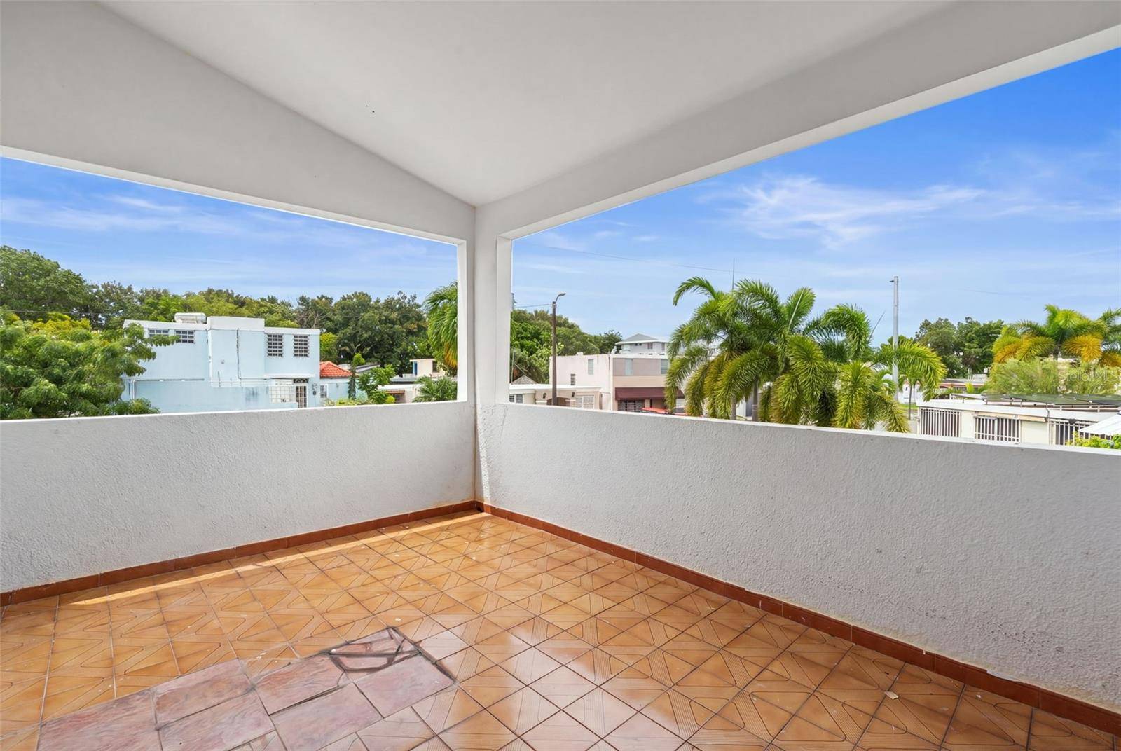 AM40 RIO MAMEYES, Bayamon, PR 00961