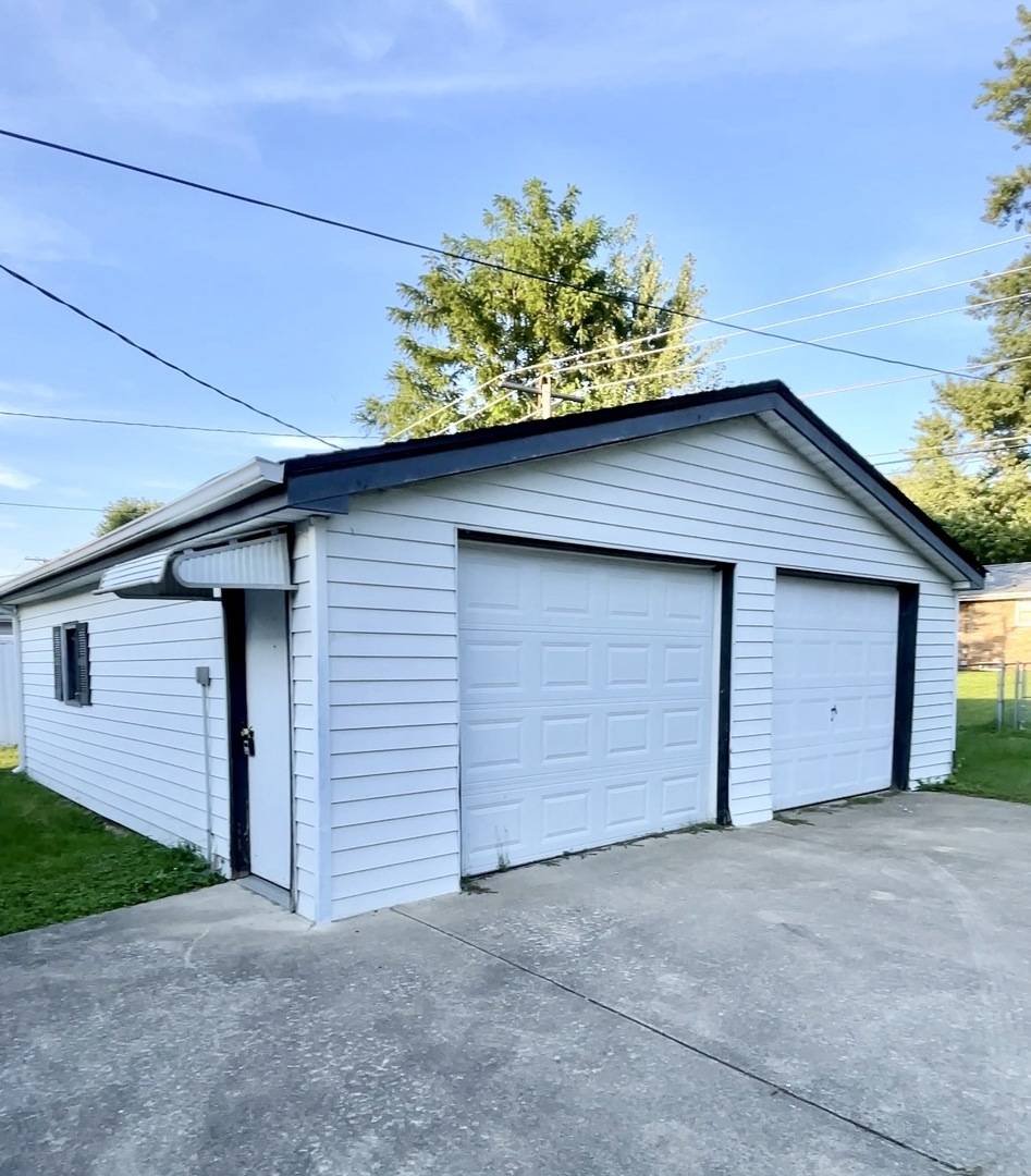296 N Levasseur AVE, Bourbonnais, IL 60914