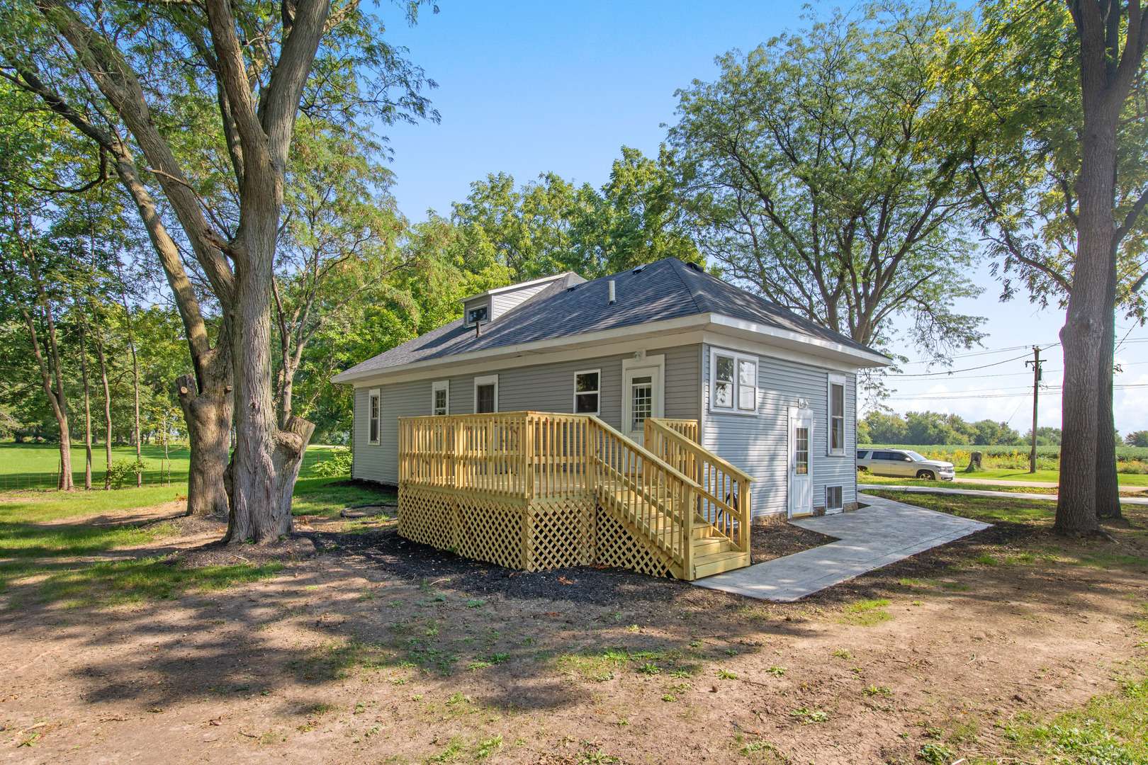 1353 Steward RD, Steward, IL 60553