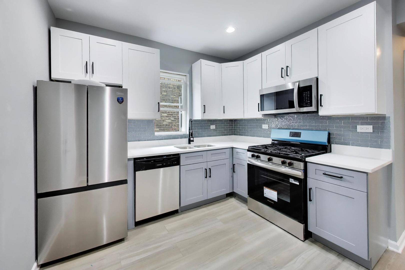 1051 N Massasoit AVE, Chicago, IL 60651