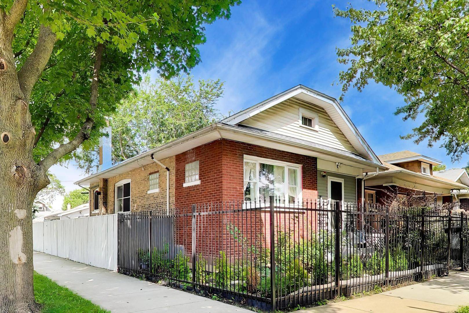 932 S Mayfield AVE, Chicago, IL 60644