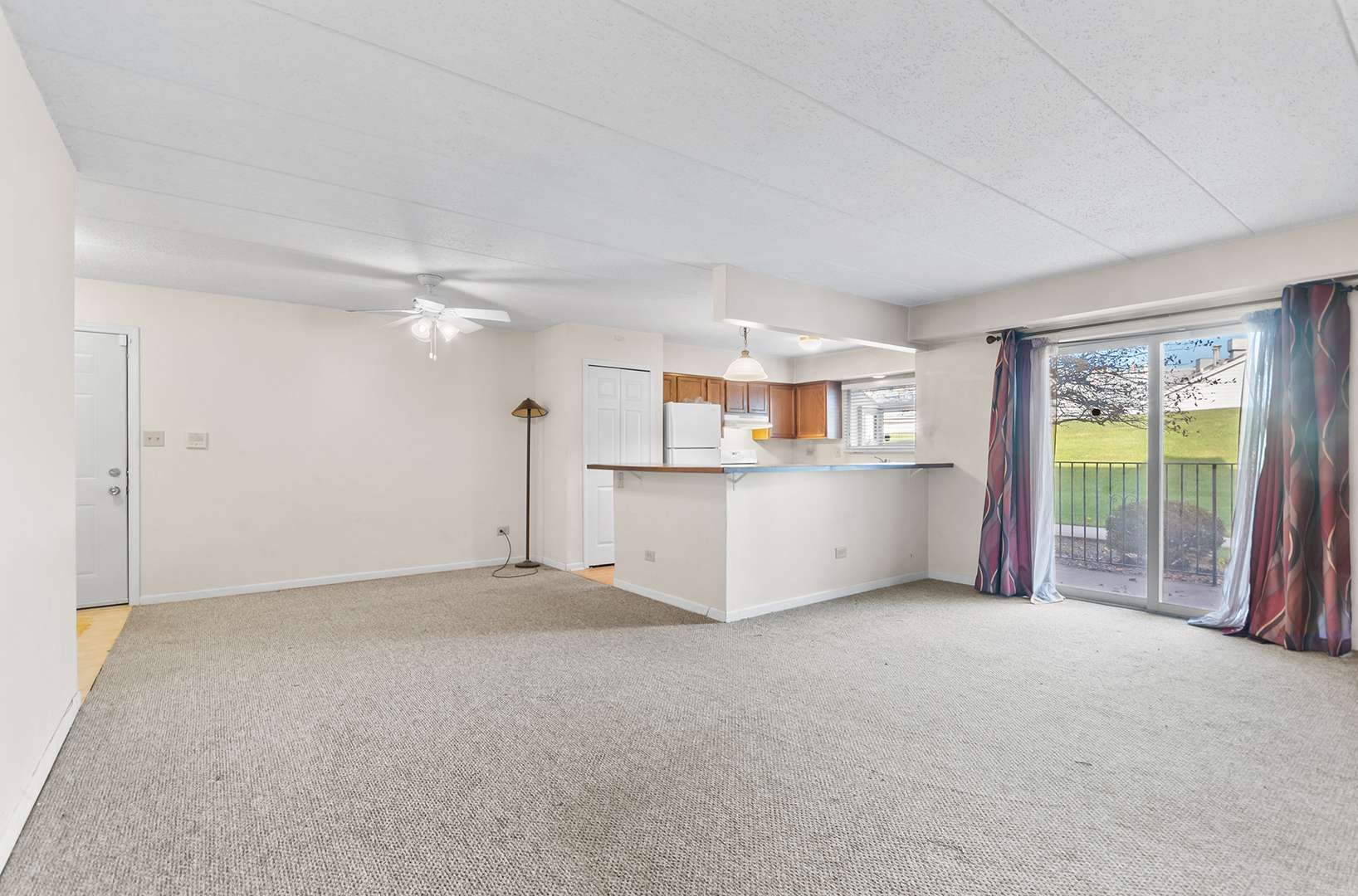 18302 Robin LN #D1, Homewood, IL 60430