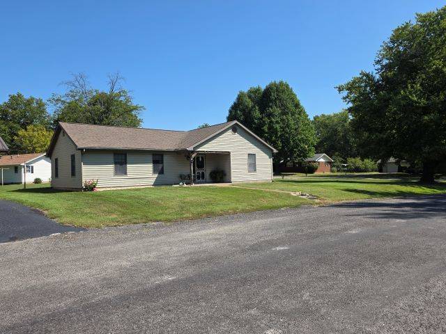 107 Janet AVE, Sparta, IL 62286