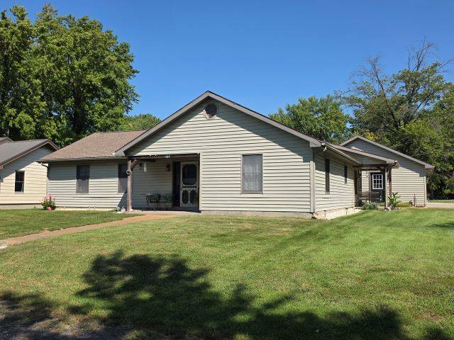 107 Janet AVE, Sparta, IL 62286