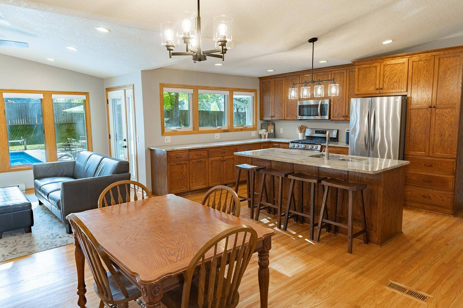 801 Continental DR, New Brighton, MN 55112