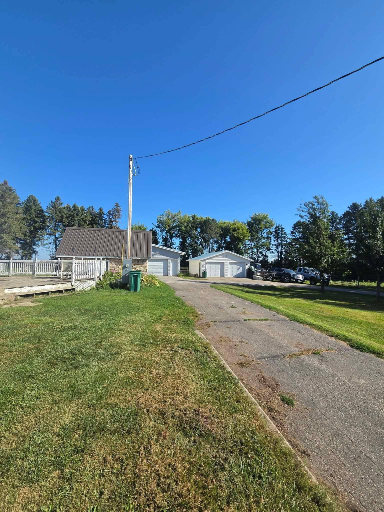 6849 247 HWY NE, Elgin, MN 55932