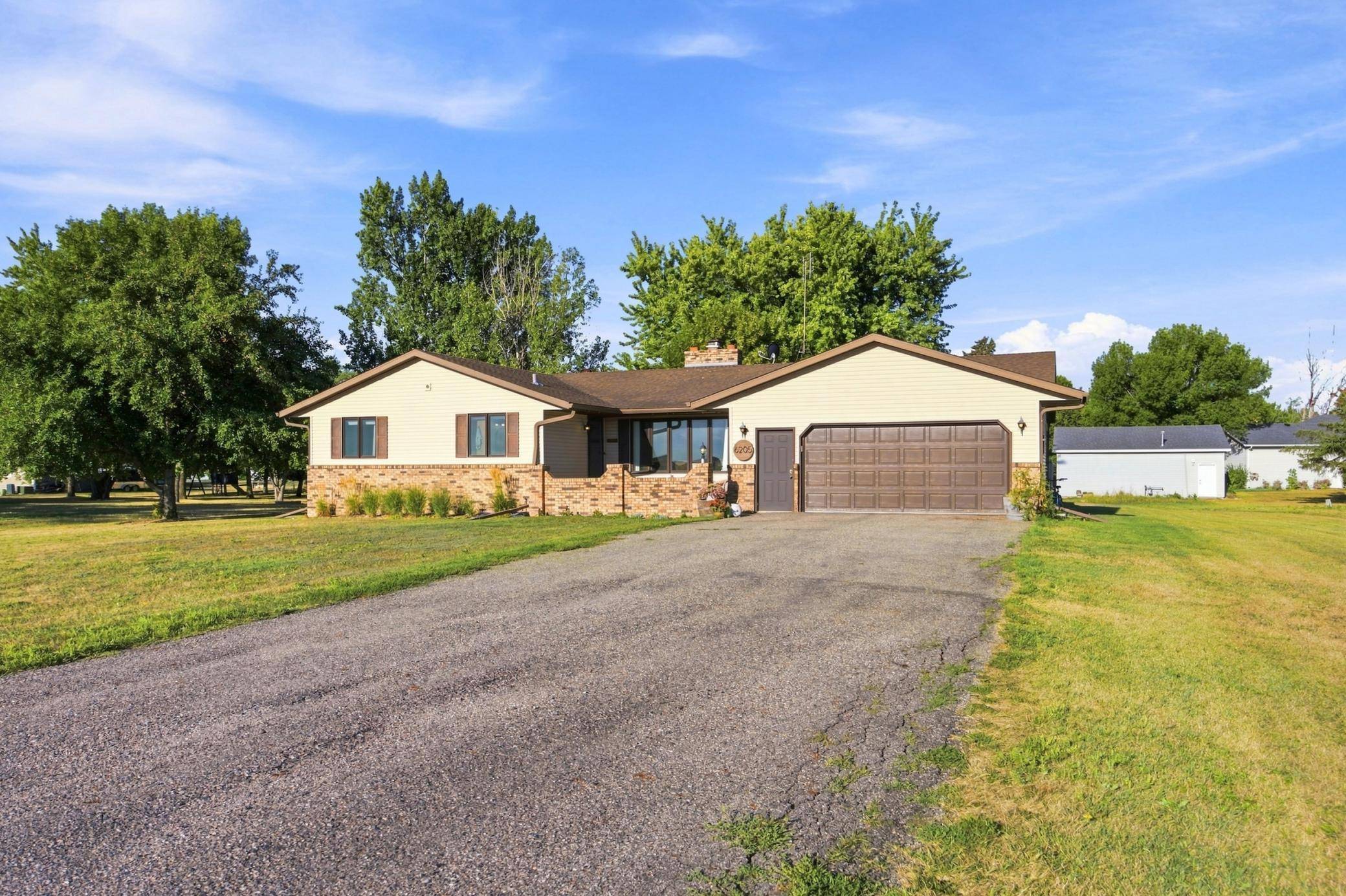 6205 Oakport ST N, Moorhead, MN 56560