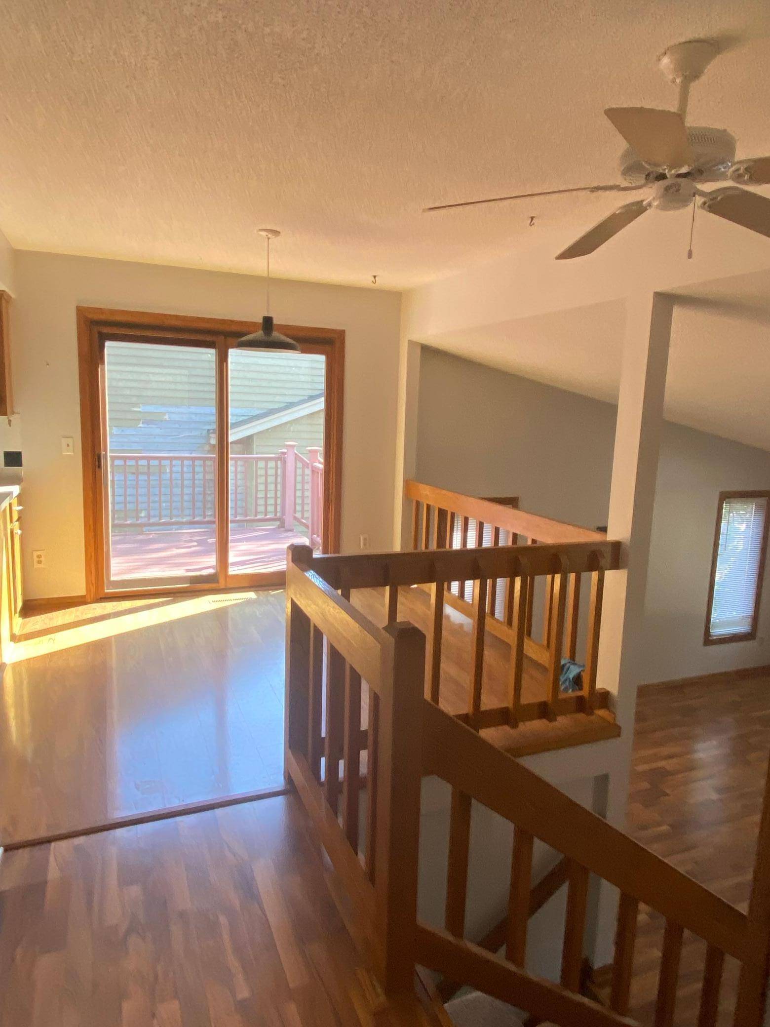 1361 Knoll DR, Shoreview, MN 55126