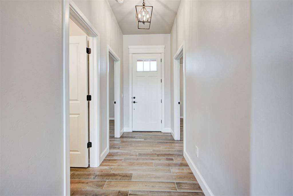 2003 Leo CT, Blanchard, OK 73010