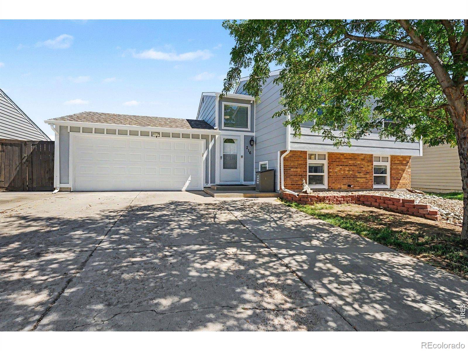 216 Jefferson DR, Bennett, CO 80102