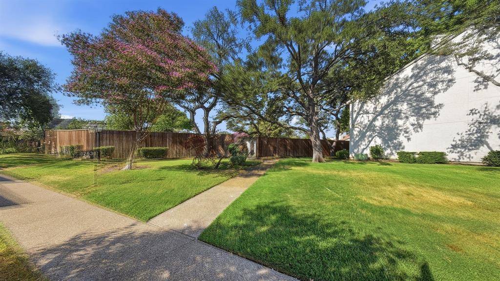 12550 Fireglow Walk, Dallas, TX 75243