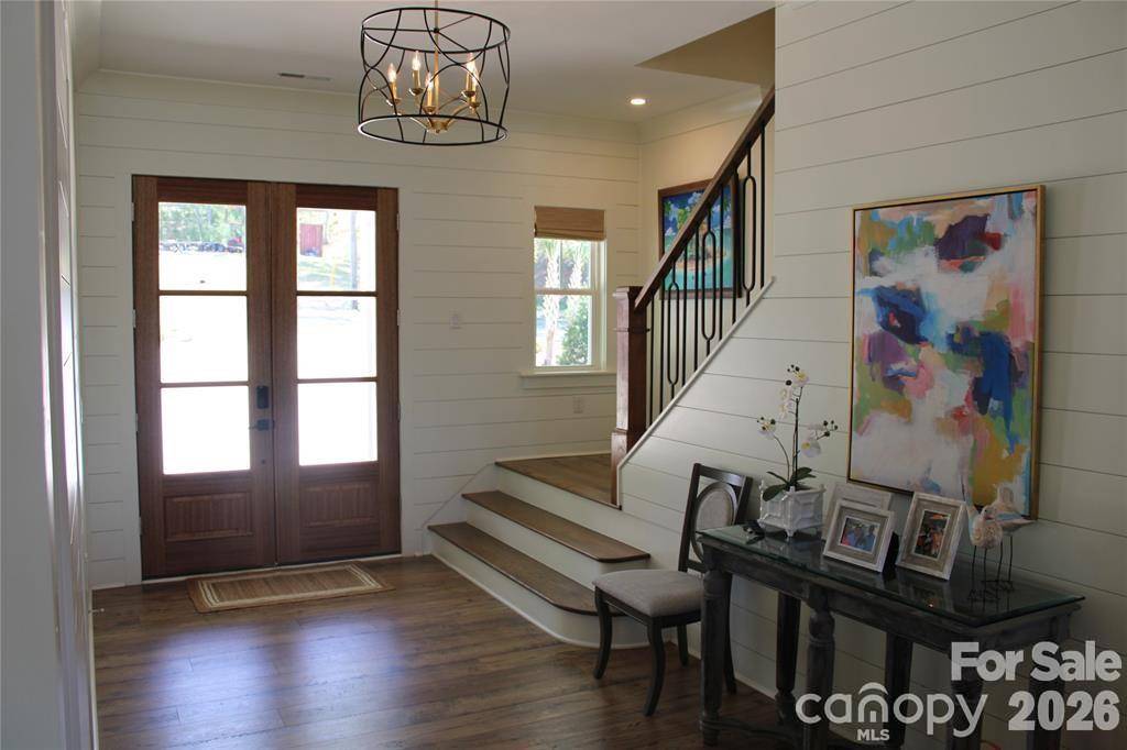 8838 Lynn Parker LN, Charlotte, NC 28278