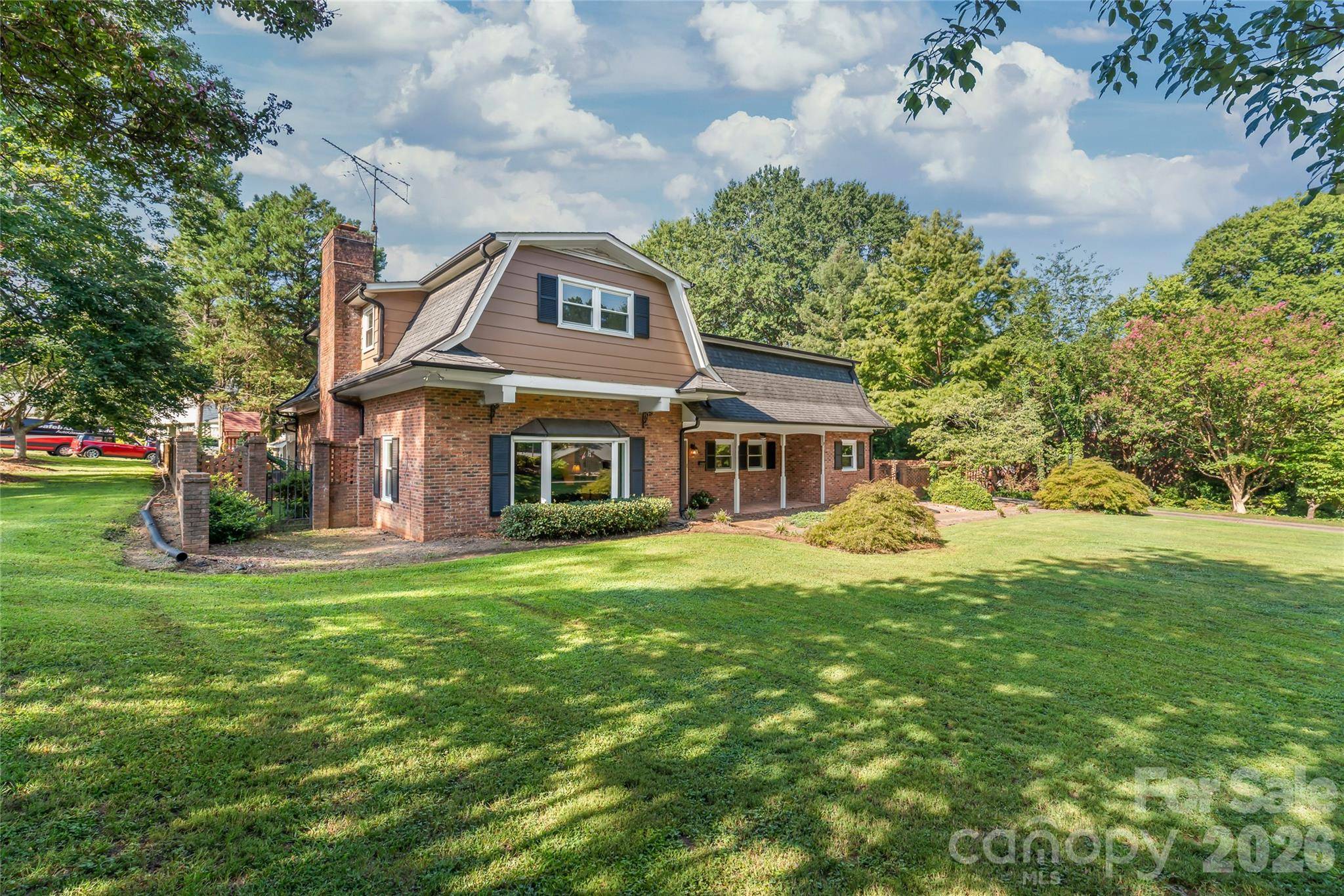 1339 Carmen LN, Gastonia, NC 28054