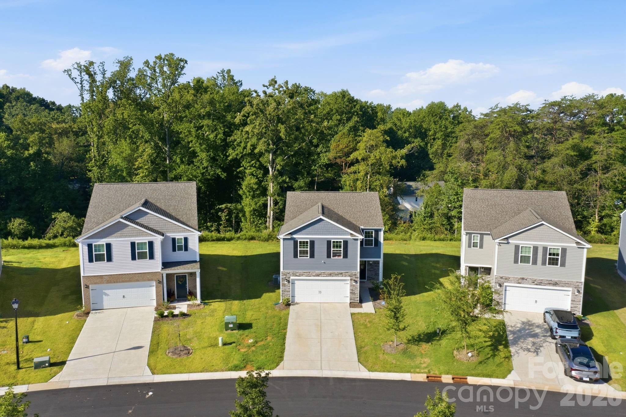 1314 37th Avenue LN NE, Hickory, NC 28601