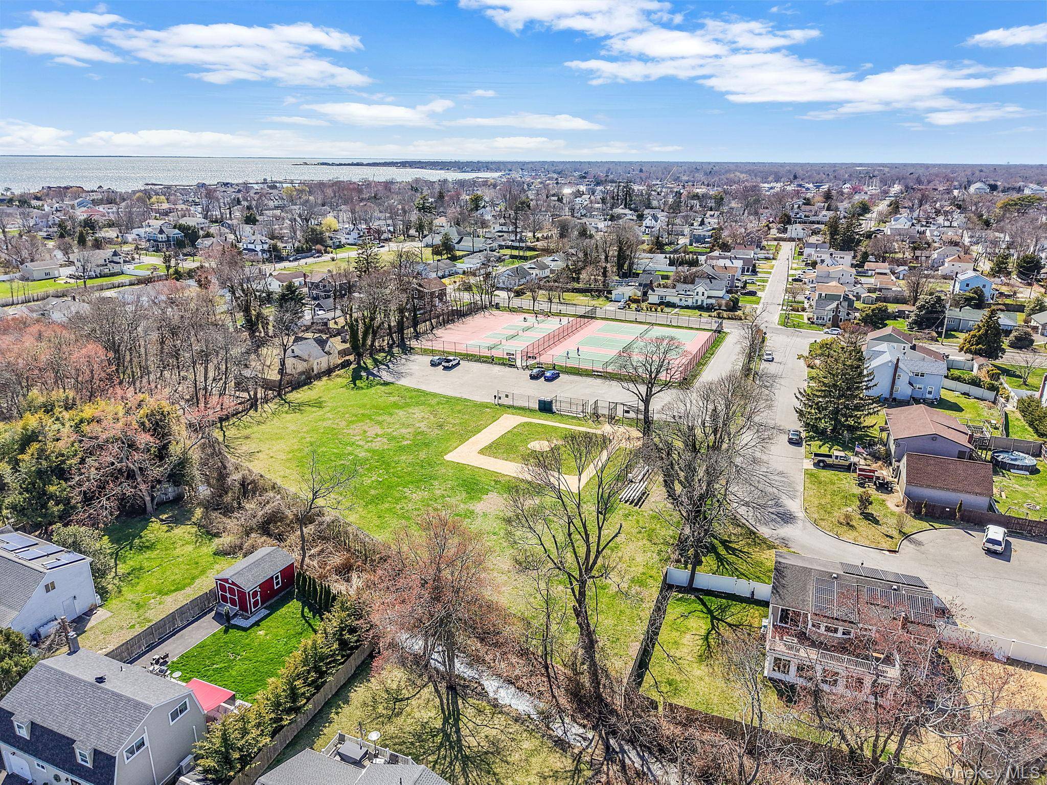 35 Thorburn AVE, Patchogue, NY 11772