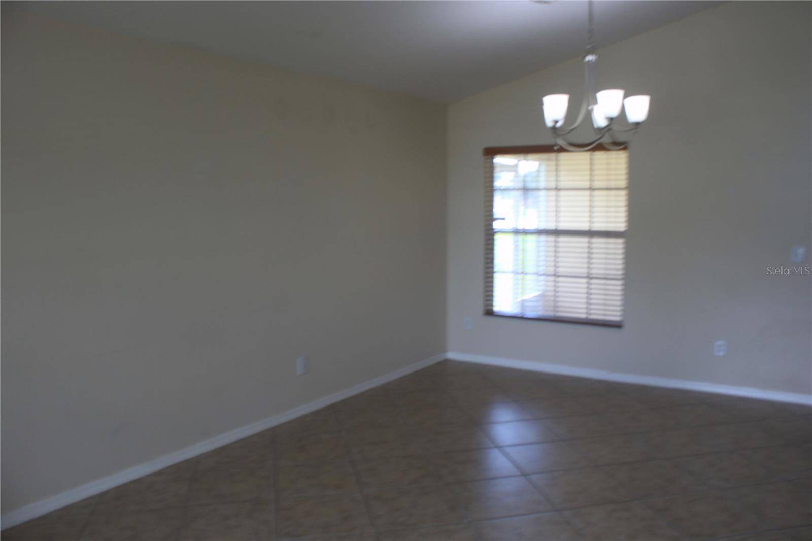 3020 EAGLE CROSSING DR, Kissimmee, FL 34746