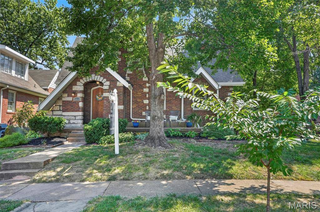1060 Purdue AVE, University City, MO 63130