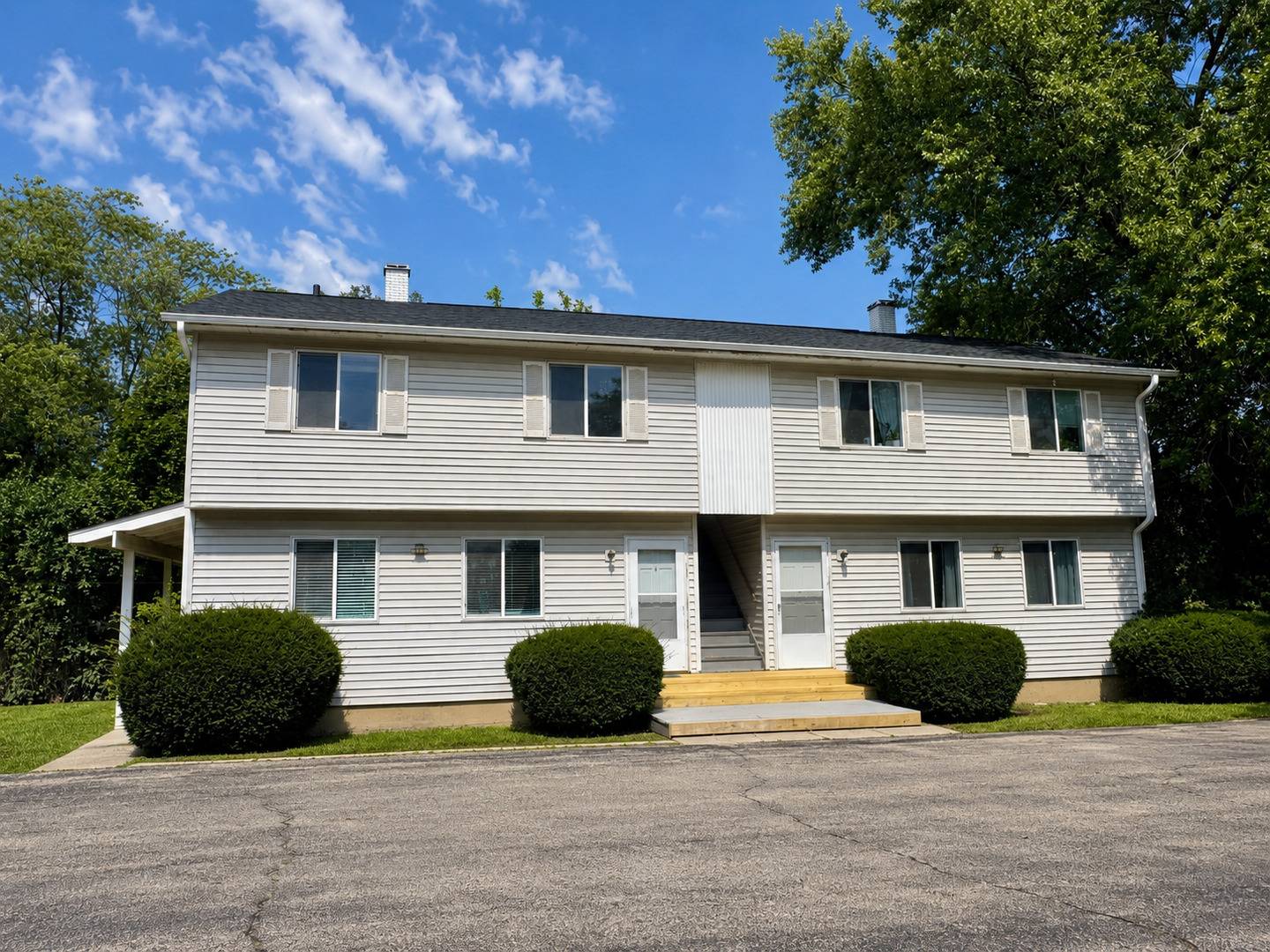 610 Barron BLVD, Grayslake, IL 60030