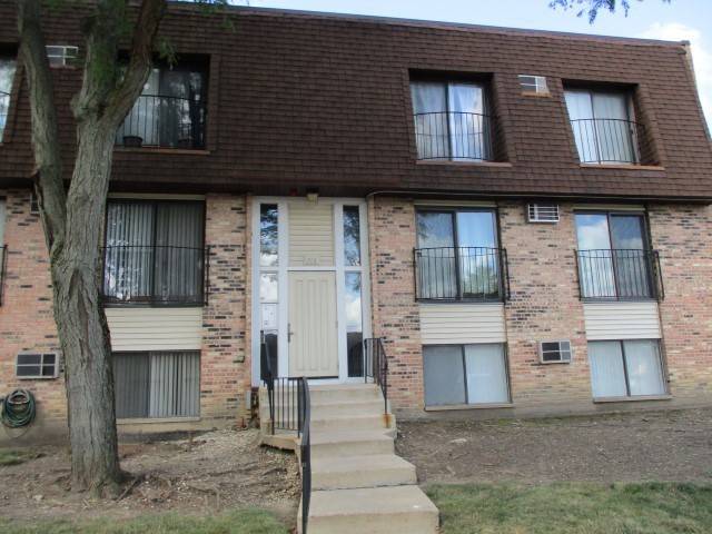 203 N WATERS EDGE DR #202, Glendale Heights, IL 60139