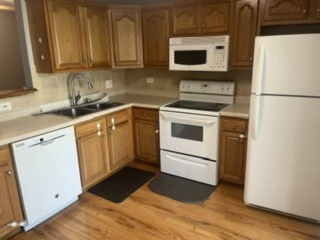 203 N WATERS EDGE DR #202, Glendale Heights, IL 60139