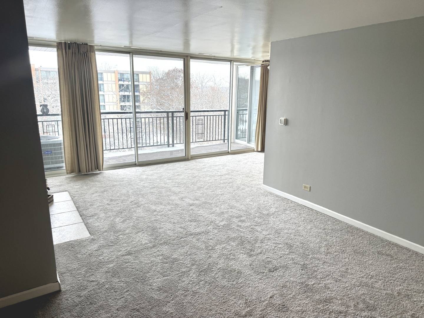 6010 Oakwood DR #5D, Lisle, IL 60532